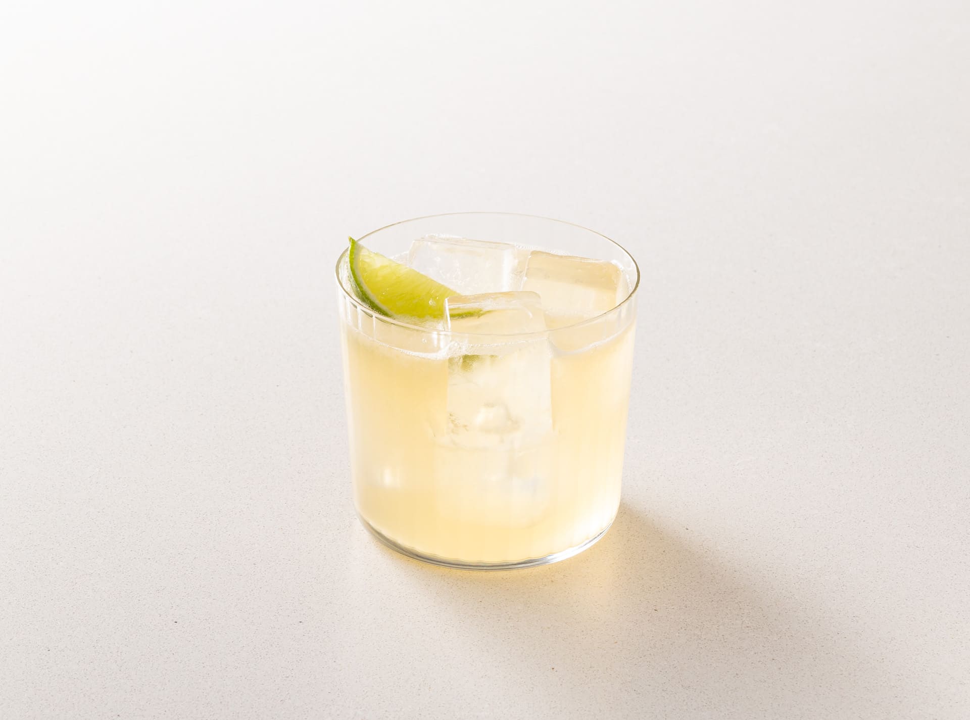 sorbolao, cachaca e sorbole per un super cocktail tropicale